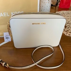 Michael kors white cross body